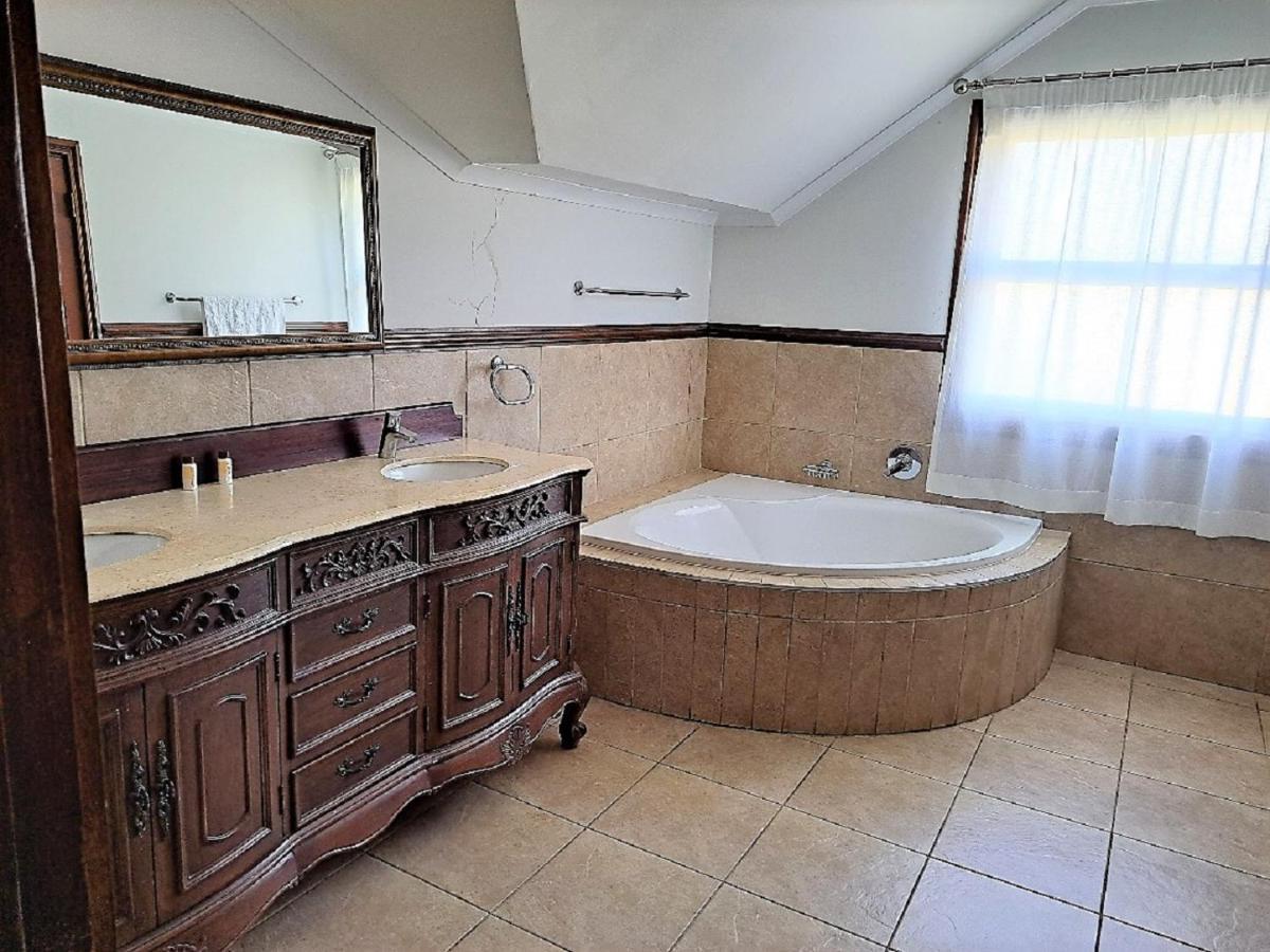 One Rawdons Estate Apartman Nottingham Road Kültér fotó