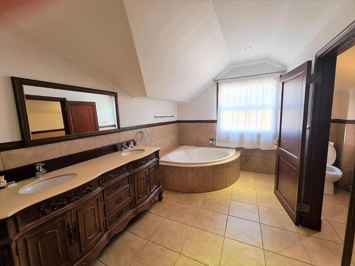 One Rawdons Estate Apartman Nottingham Road Kültér fotó