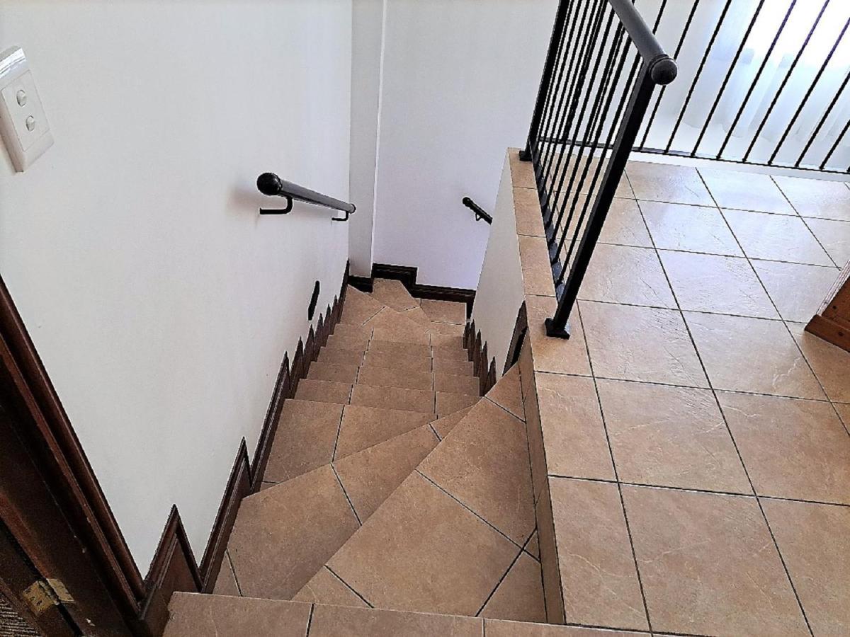 One Rawdons Estate Apartman Nottingham Road Kültér fotó